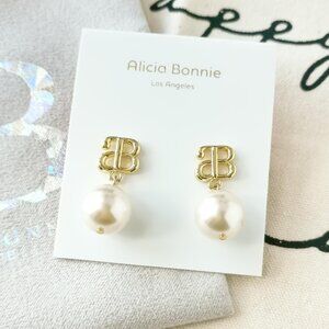 Alicia Bonnie - Earrings Devotion LOGO gold White Pearl $48